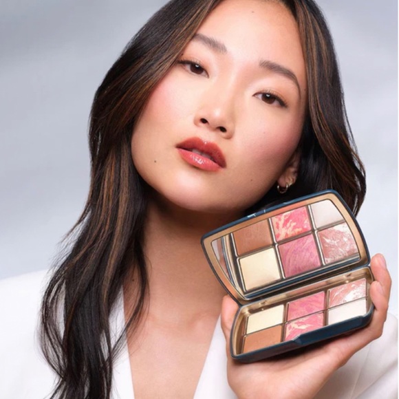 NEW✅Hourglass Jellyfish - Picture 3 of 8